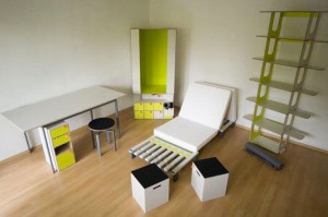 Esta sencilla caja oculta un dormitorio COMPLETO en su interior y es