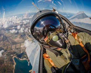 20 Asombrosas Selfies Tomadas Por Pilotos Desde El Interior De Sus Aviones De Combate. La #8 Es Alucinante 1