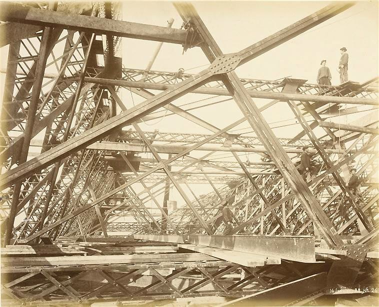 construccion-torre-eiffel-9