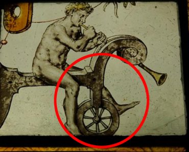 Sorprendente Hombre Desnudo En Bicicleta 150 Años Antes De Que Fueran Inventadas