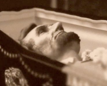 Fotografía Del Día: La Única Fotografía Conservada de Lincoln Muerto