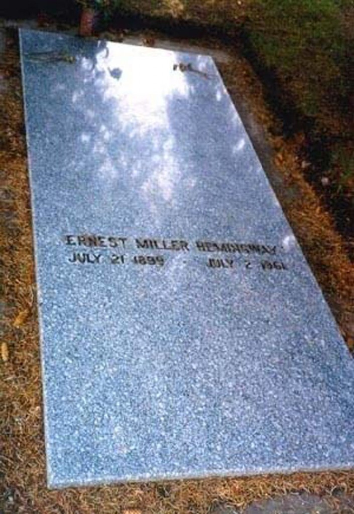 18 tumbas de famosos que son conmovedoras... Y MUY fascinantes