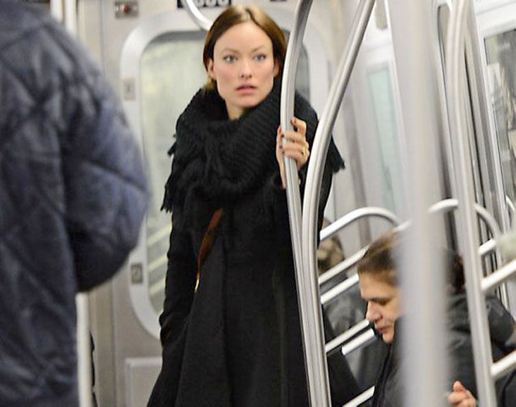 23 celebridades que han sido vistas en el metro (en algunos casos NO lo creerás)