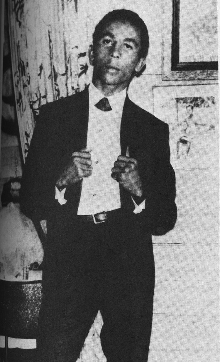 30 Fotos Raras De Celebridades Antes De Que Fueran Famosos. Atención A La #22