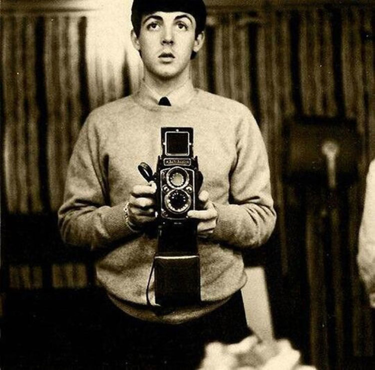 24 Selfies de celebridades de los últimos 100 años que demuestran que las selfies no es algo nuevo