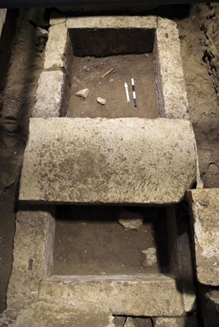Arqueólogos Exploran La Tumba Griega Más Grande Jamás Encontrada