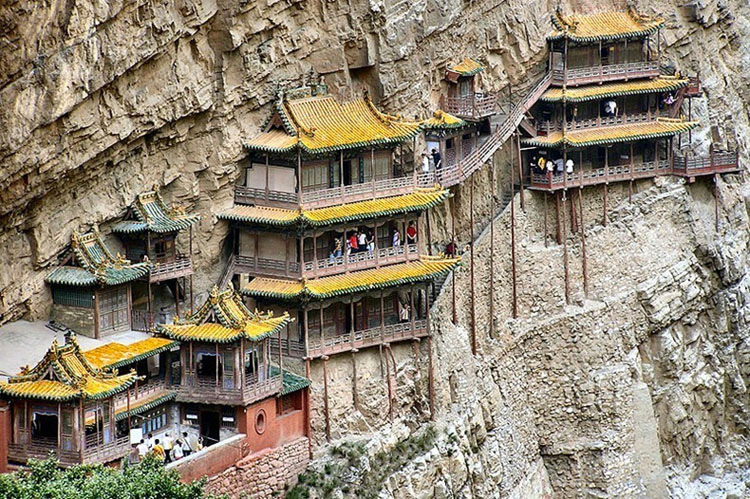 Los 5 monasterios más innacesibles del mundo