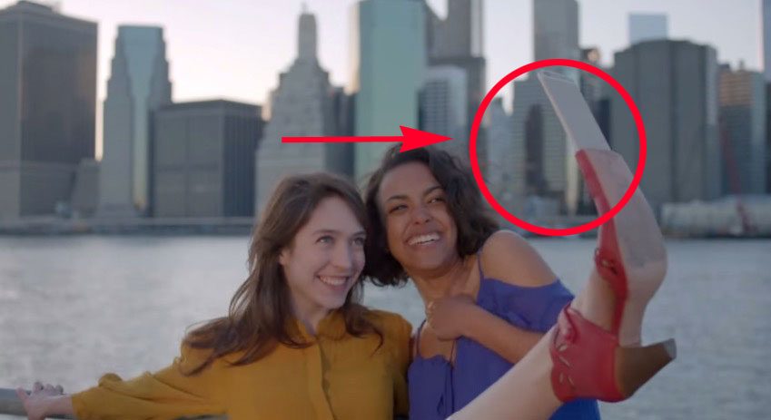 No es una broma, este vídeo es REAL, llegan los zapatos para selfies 1