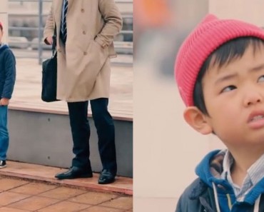 La manera en que estos niños japoneses REACCIONAN cuando un adulto deja caer su cartera es PRECIOSA 9 La manera en que estos niños japones reaccionan cuando un adulto deja caer su cartera es preciosa