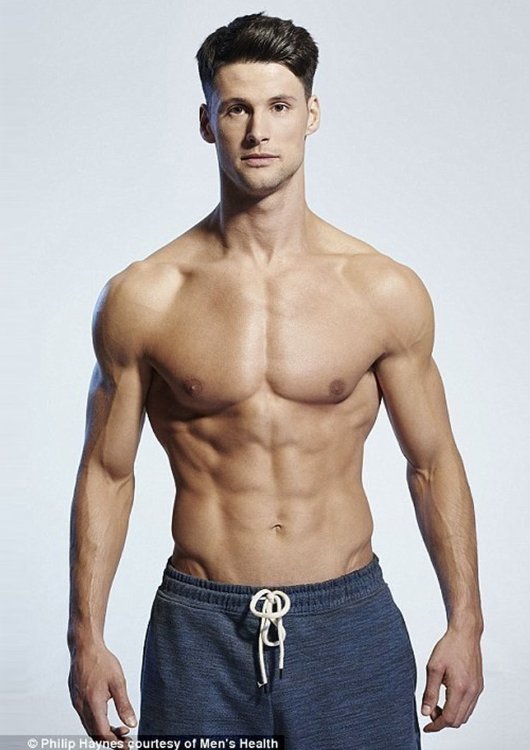Estos chicos normales han cambiado sus vientres de cerveza por estas INCREÍBLES abdominales. VEA cómo lo hicieron 4 Estos chicos normales han cambiado sus vientres de cerveza por estas INCREÍBLES abdominales. VEA cómo lo hicieron 4
