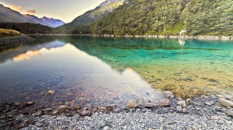 Este lago es el ÚNICO de su tipo en todo el mundo. Es difícil de creer que sea REAL 4