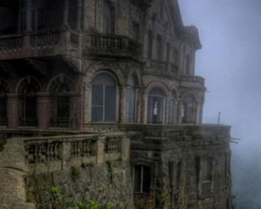 Este hotel fue abandonado hace varias décadas... por un OSCURO SECRETO