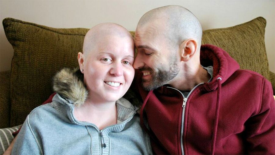 'Todavía amamos la vida': Estos padres animan a sus hijas en medio de su batalla contra el cáncer 5 'Todavía amamos la vida': Estos padres animan a sus hijas en medio de su batalla contra el cáncer