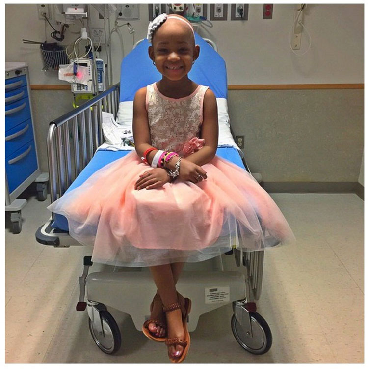 La lucha de esta niña contra el cáncer ganó nuestros corazones. Su buena Noticia ganara Internet