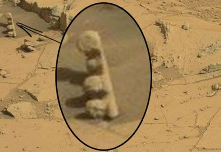 La NASA captura en una imagen de marte ALGO que nadie sabe lo que es 4