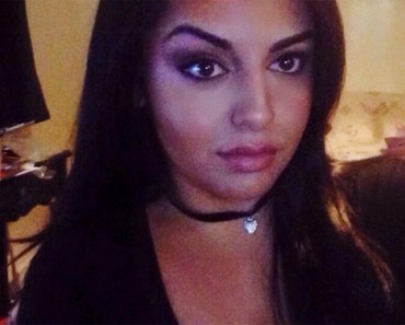 Se teñía el pelo rojo para sorprender a sus amigos, pero no sabía que eso la haría IRRECONOCIBLE 7 Se teñía el pelo rojo para sorprender a sus amigos, pero no sabía que eso la haría IRRECONOCIBLE