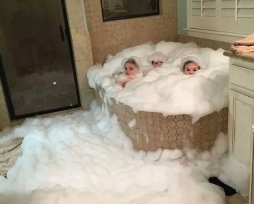 Ella se apresura después de que un vecino la llamara pidiendo ayuda. No puede creer lo que encuentra.... 6 Ella se apresura después de que un vecino la llamara pidiendo ayuda. No puede creer lo que encuentra....