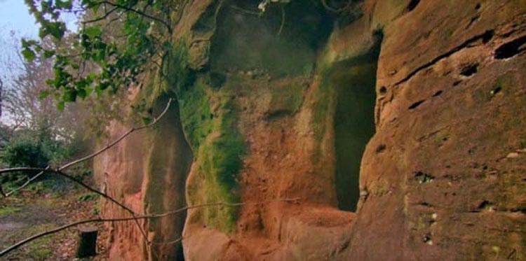 Esta cueva de 800 años esconde un impresionante secreto. ¡Me muero por vivir aquí!