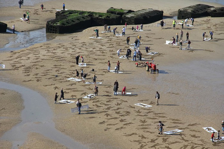 Lo que estas personas han creado en esta playa es increíble. Cuando te alejas, verás por qué