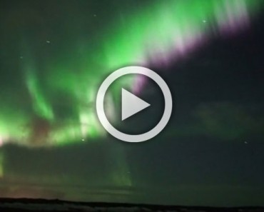Pensó que estaba filmando una aurora boreal, pero filmó algo MÁS INCREÍBLE
