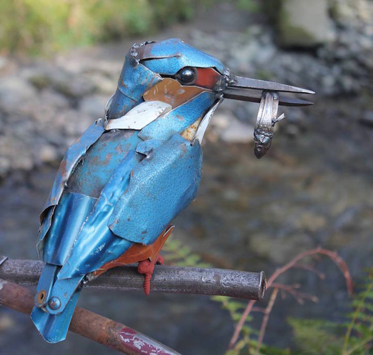 Este artista transforma la chatarra en asombrosas esculturas de animales