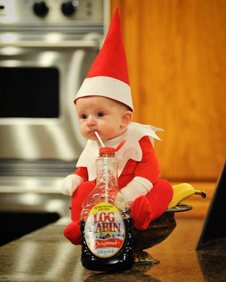 Este creativo papá transforma a su bebé de 4 meses de edad en un elfo (Fotos)