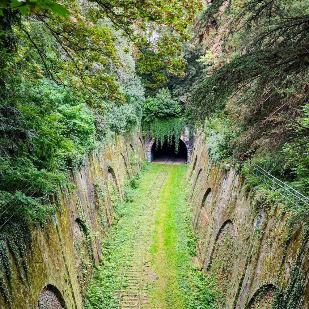 22 fotos verdaderamente impresionantes de lugares abandonados. Atención a la #16