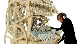 Esta máquina utiliza 2.000 canicas para hacer algo SORPRENDENTE