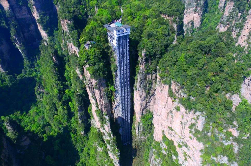 ¿Montarías en el ascensor al aire libre más alto del mundo? Atención a la imagen #3