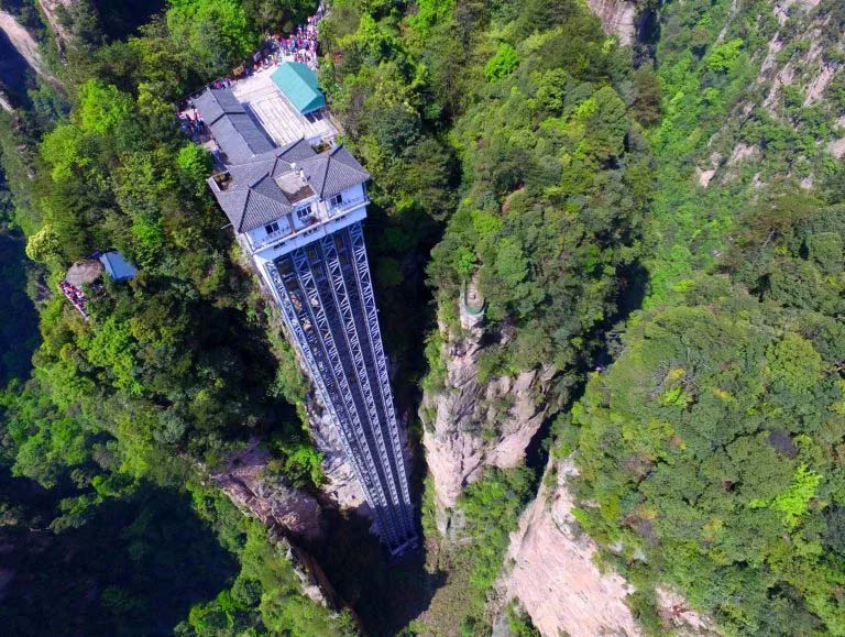 ¿Montarías en el ascensor al aire libre más alto del mundo? Atención a la imagen #3