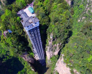 ¿Montarías en el ascensor al aire libre más alto del mundo? Atención a la imagen #3