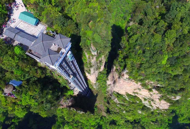 ¿Montarías en el ascensor al aire libre más alto del mundo? Atención a la imagen #3