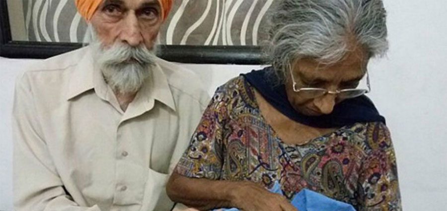 Esta mujer india de 72 años de edad ha dado a luz por primera vez