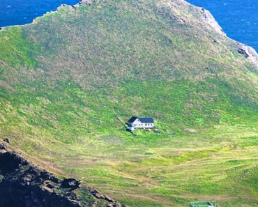 En esta pequeña isla se encuentra una de las casas más aisladas y misteriosas del mundo