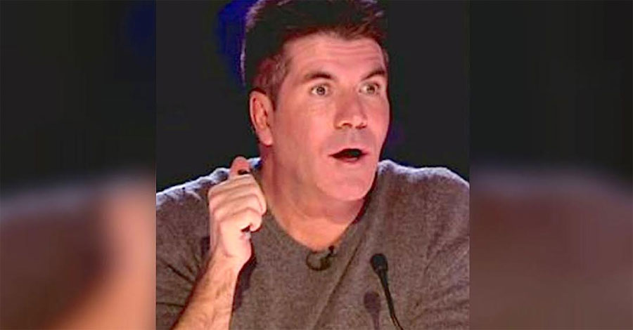Simon Cowell se queda en shock cuando ve quién está cantando ASÍ en el escenario. ¡Increíble!