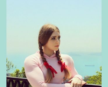 Esta rusa de 20 Años tiene la cara de una muñeca, pero MIRA BIEN su cuerpo 1 Esta rusa de 20 Años tiene la cara de una muñeca, pero MIRA BIEN su cuerpo