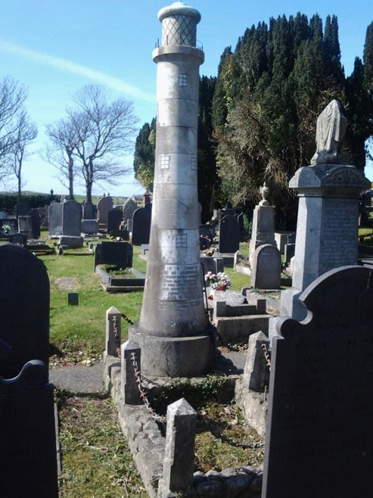 15 llamativas lápidas que llevan el humor y la belleza a la muerte 15 15 llamativas lápidas que llevan el humor y la belleza a la muerte