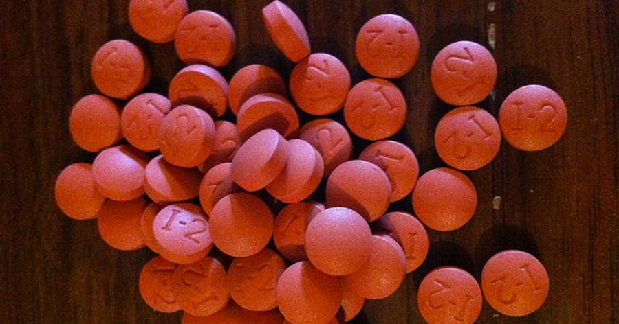 IMPORTANTE: los médicos recomiendan dejar de tomar ibuprofeno en dosis altas por esta razón 1