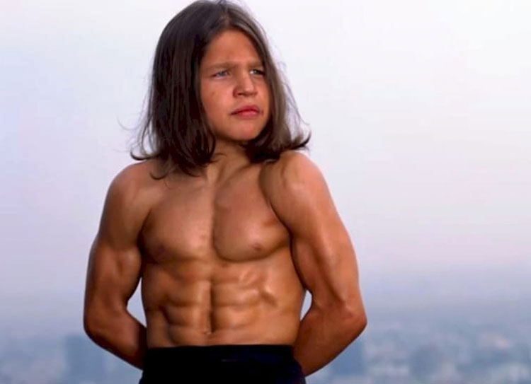Este es el aspecto actual de "El pequeño Hércules", que fue el niño más fuerte del mundo