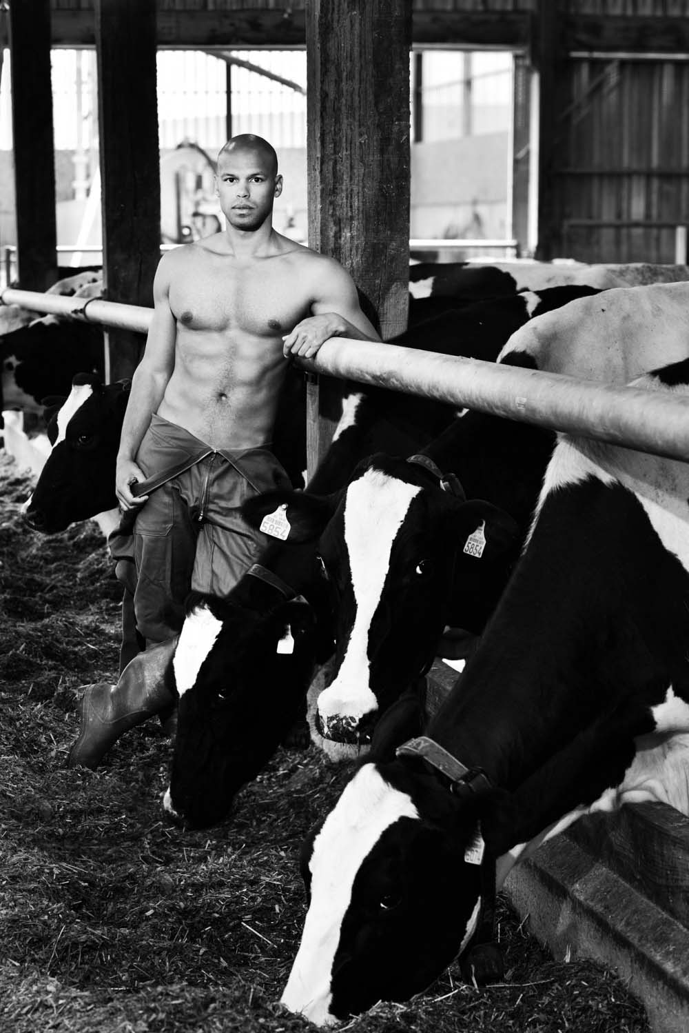 Agricultores franceses posando para un calendario de 2017. ¿Quieres ver los 12 meses del año? 5