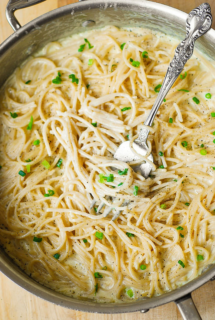 Esta fantástica y deliciosa receta de espaguetis se ha hecho viral en las redes sociales