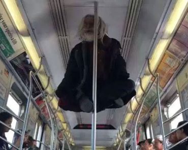 Arrasa en YouTube esta increíble levitación de un mendigo en el metro de Nueva York