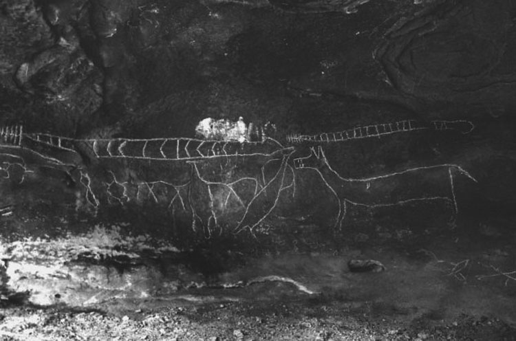 Arqueólogos encontraron algo extraño dentro de esta cueva y sigue siendo un misterio hoy en día