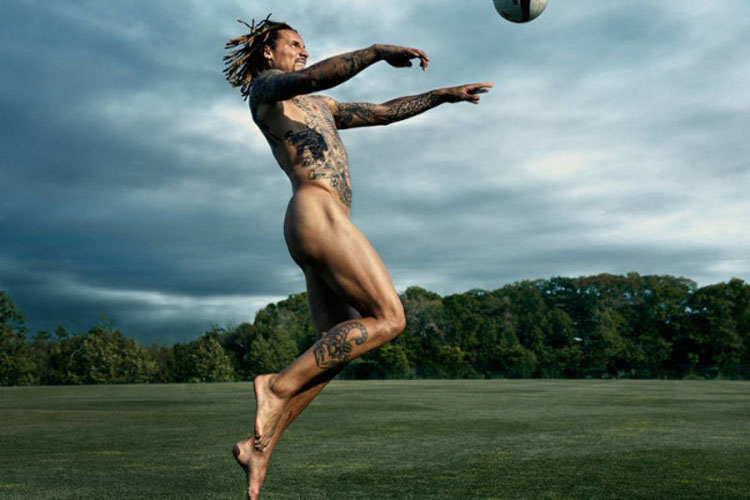 24 atletas que tienen un aspecto IMPRESIONANTE sin ropa