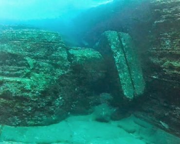 Nadie sabe cómo estas ruinas submarinas conocidas como la "Atlántida de Japón" llegaron allí