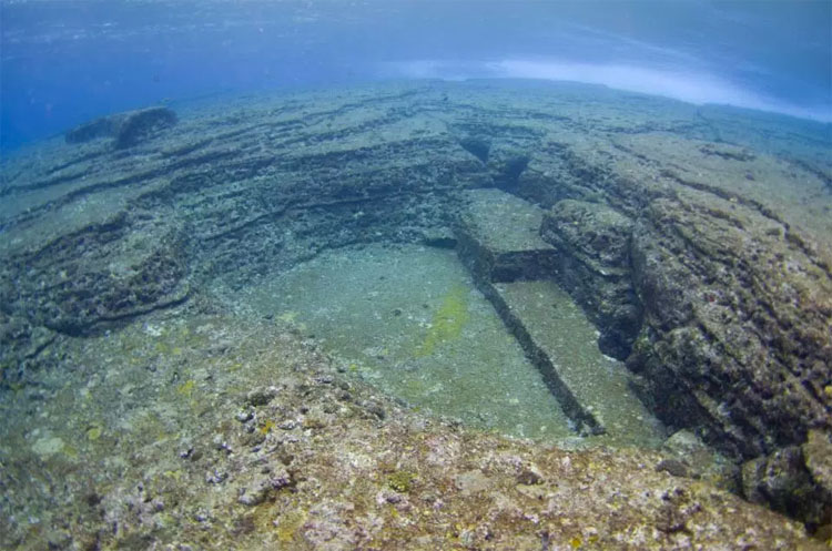 Nadie sabe cómo estas ruinas submarinas conocidas como la "Atlántida de Japón" llegaron allí